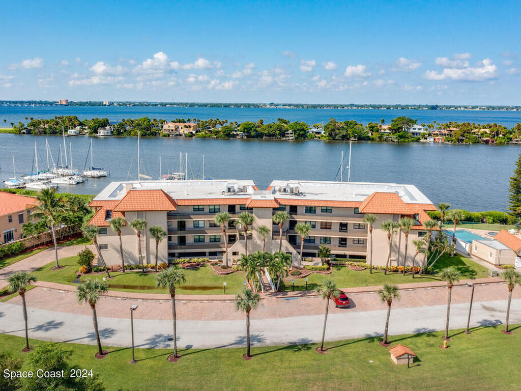 18 Marina Isles Boulevard, Indian Harbour Beach, FL 32937
