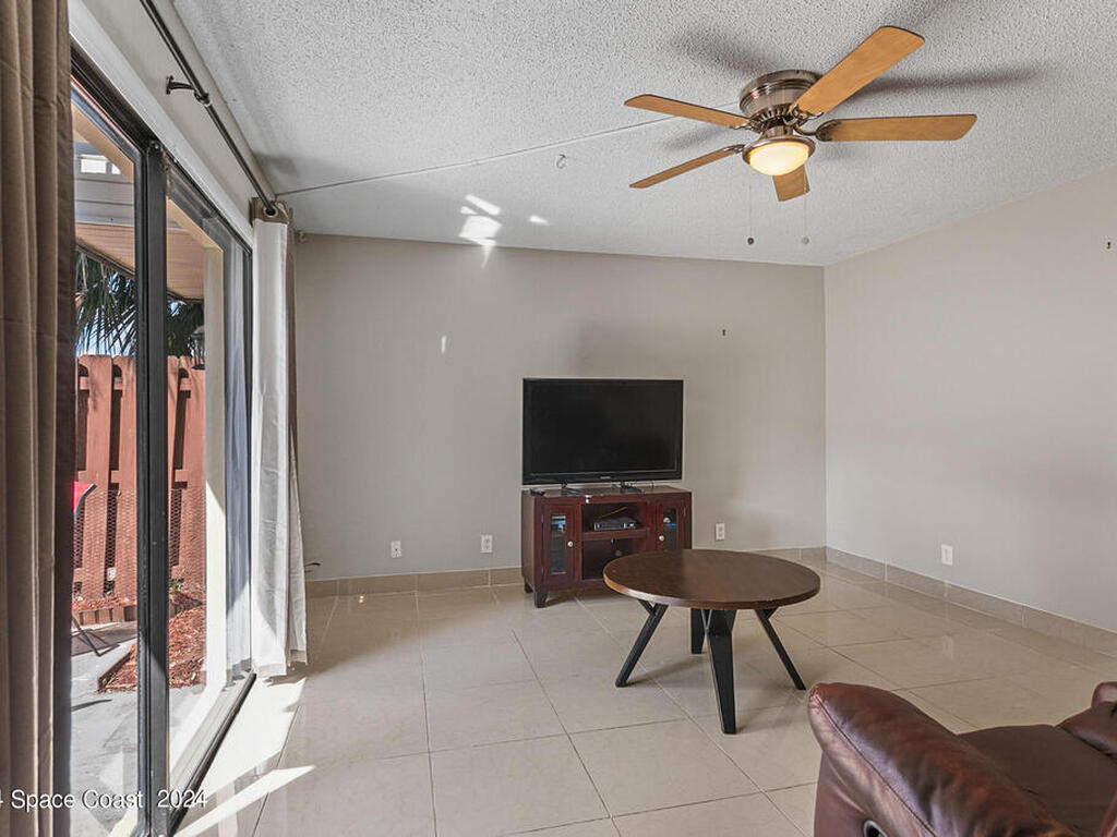 3414 Vista Oaks Circle, Palm Bay, FL 32905