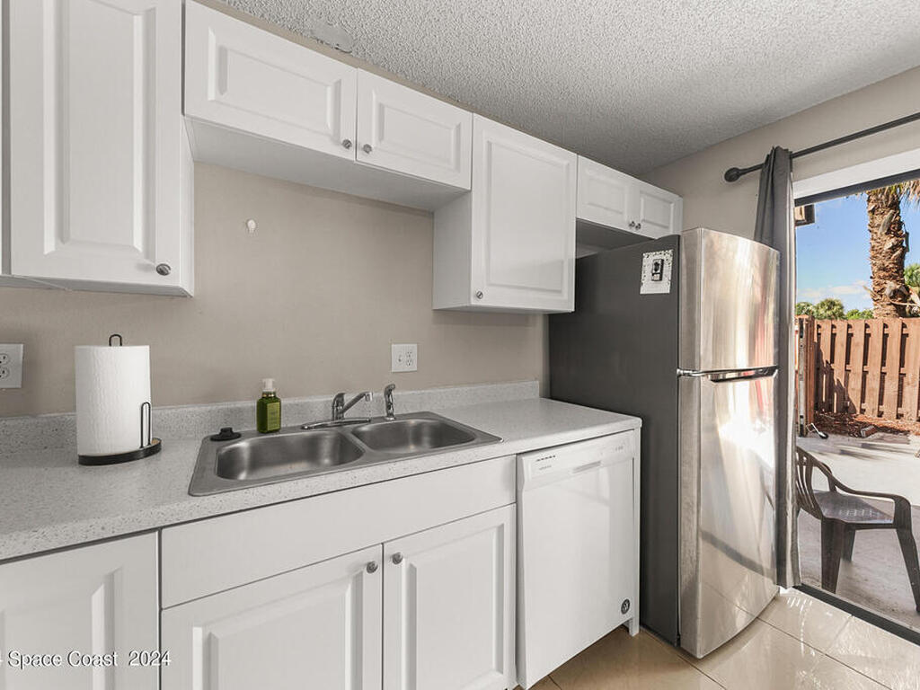 3414 Vista Oaks Circle, Palm Bay, FL 32905