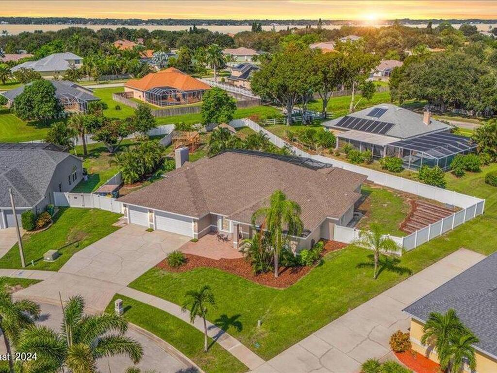 858 Woodbine Drive, Merritt Island, FL 32952