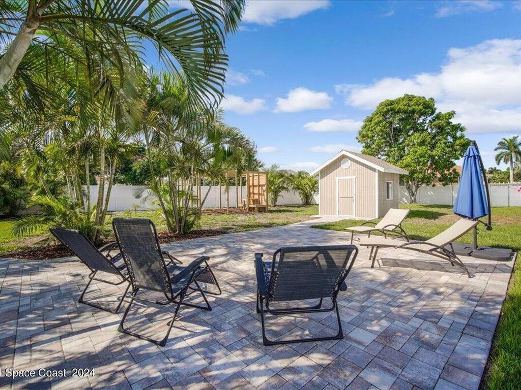 858 Woodbine Drive, Merritt Island, FL 32952