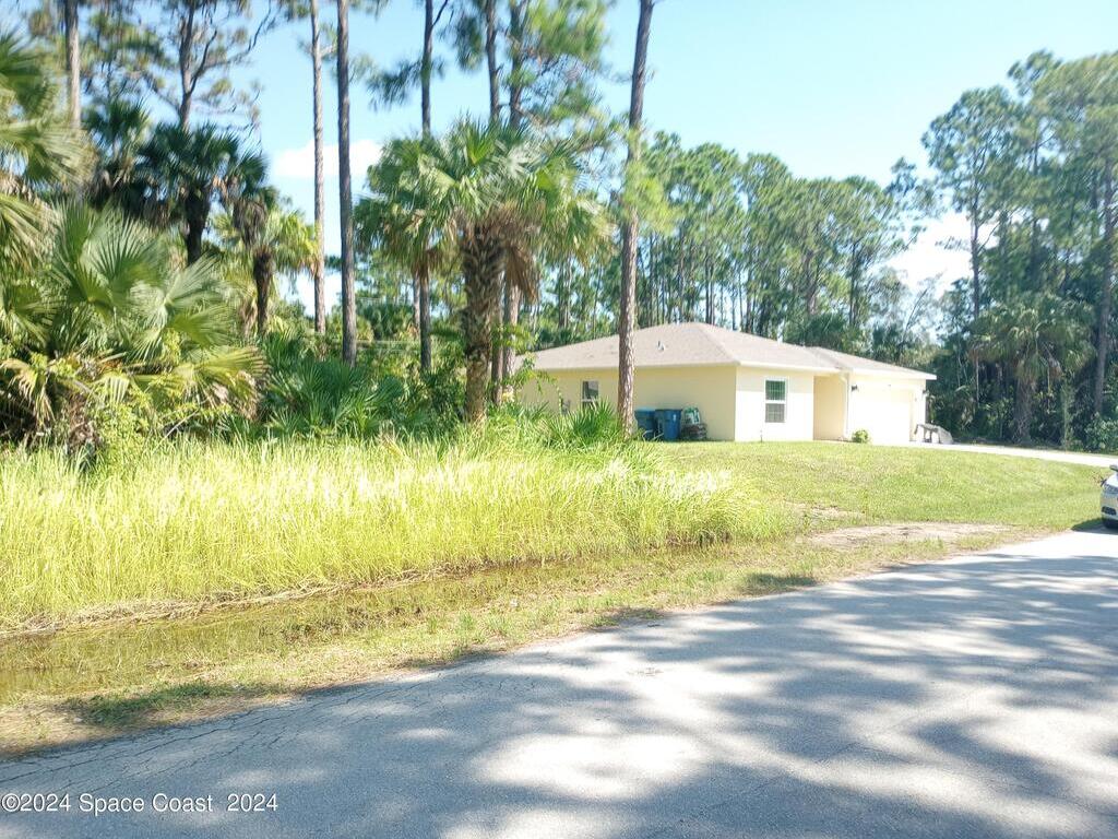 1042 Savery Road, Palm Bay, FL 32908