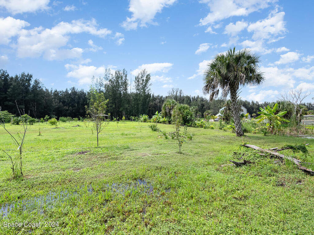 1305 Panther Lane, Merritt Island, FL 32953