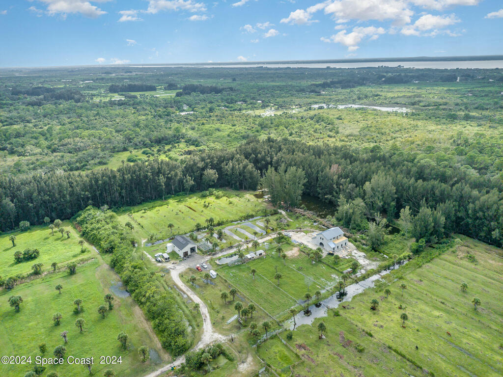 1305 Panther Lane, Merritt Island, FL 32953