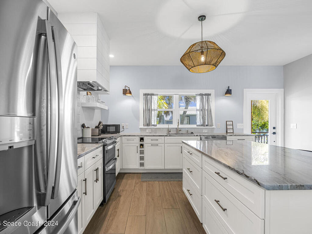 19 Vip Island, Grant, FL 32949