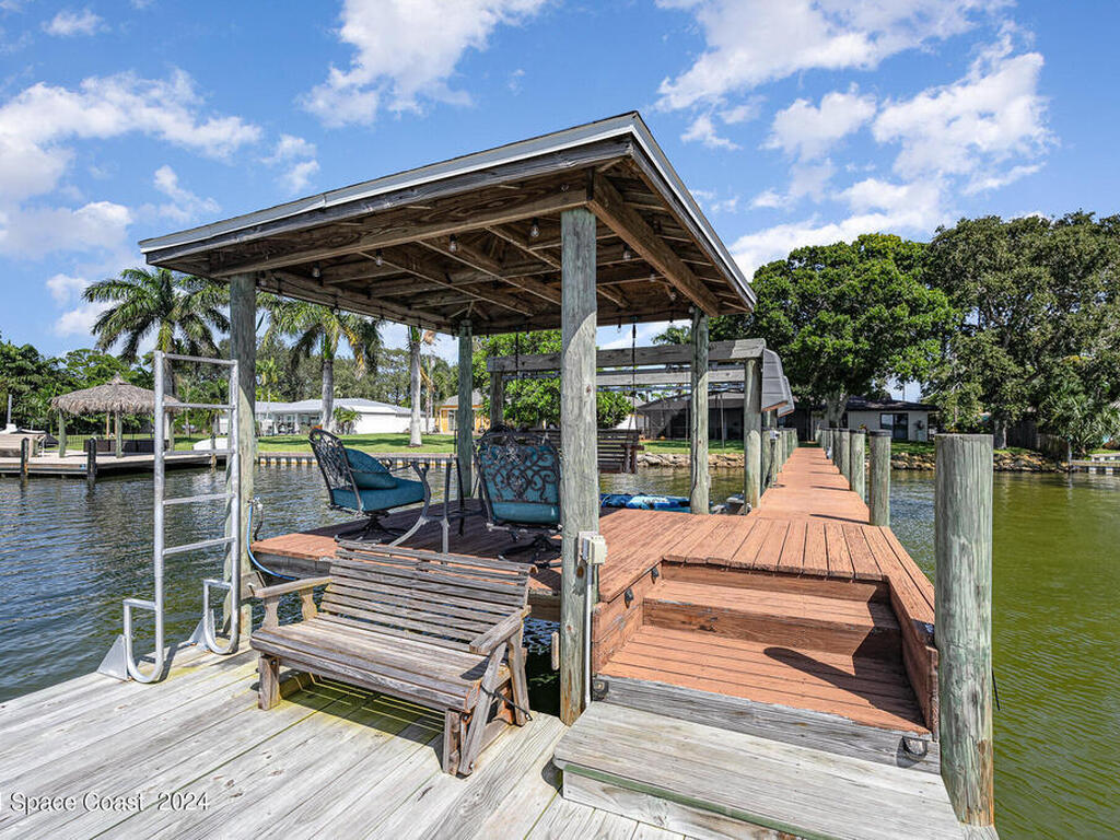 2527 Newfound Harbor Drive, Merritt Island, FL 32952