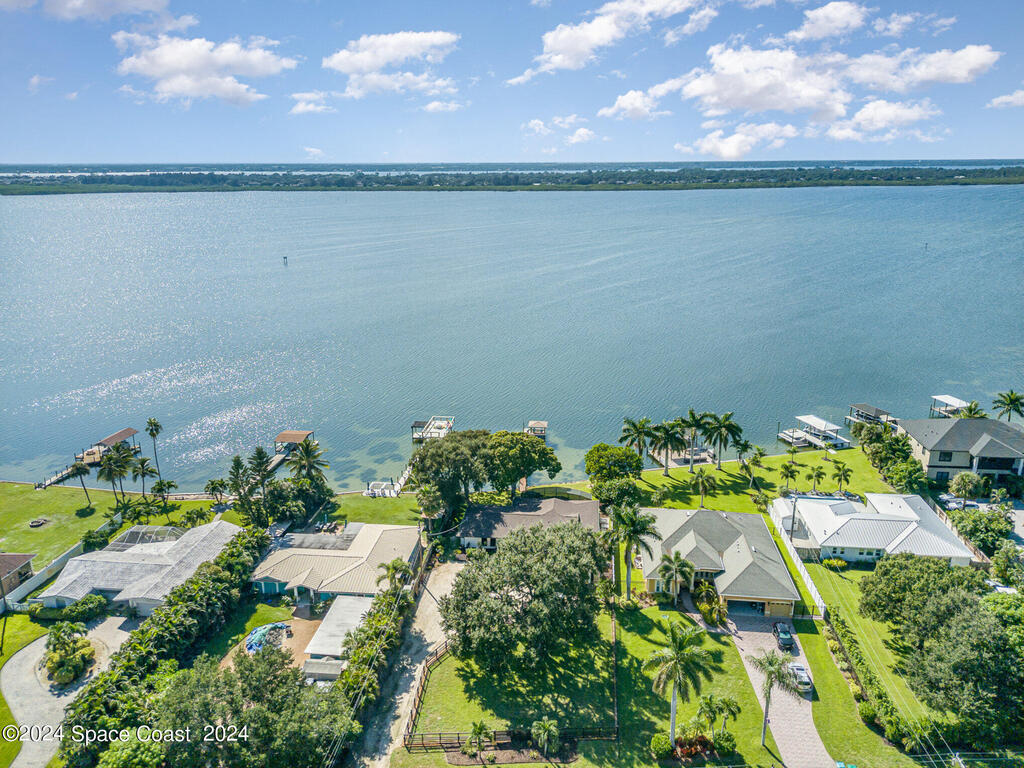 2527 Newfound Harbor Drive, Merritt Island, FL 32952