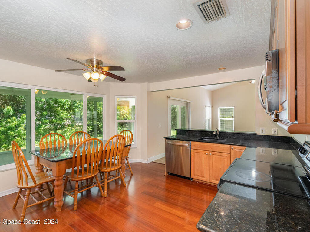 1290 Mercedes Drive, Merritt Island, FL 32952