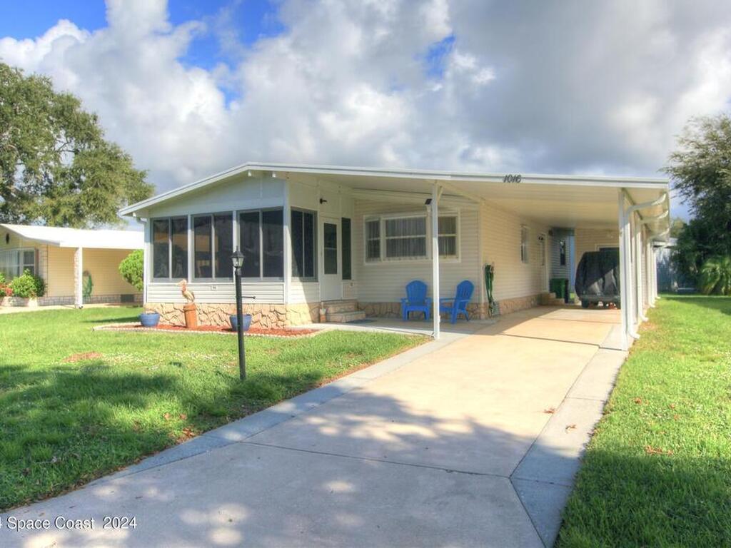 1016 Thrush Circle, Barefoot Bay, FL 32976