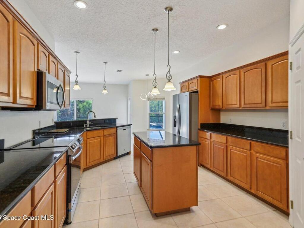 929 Hialeah Street, Rockledge, FL 32955