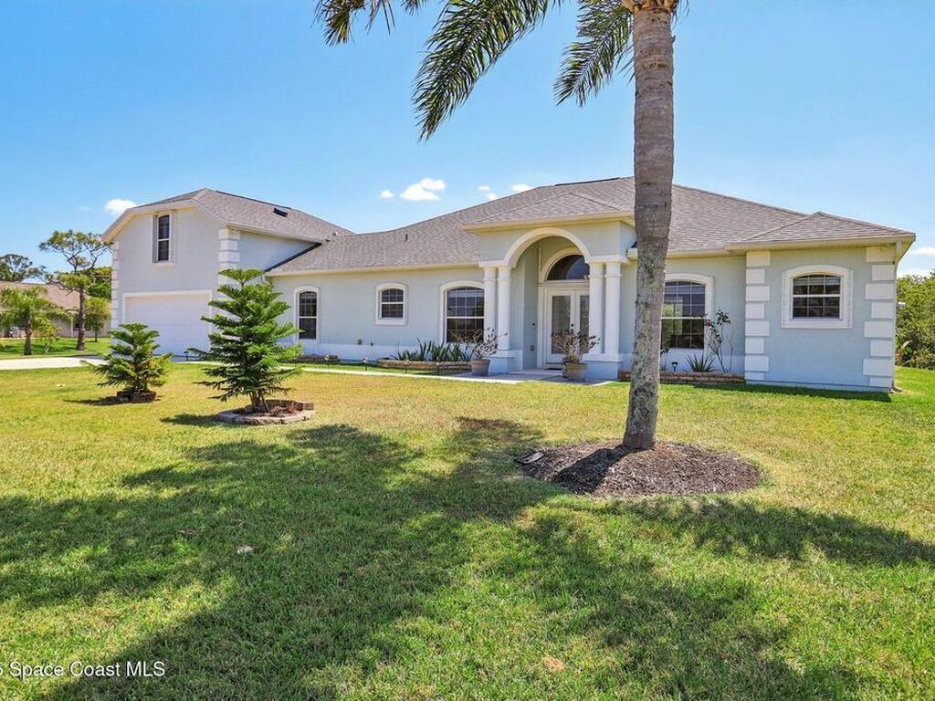 929 Hialeah Street, Rockledge, FL 32955