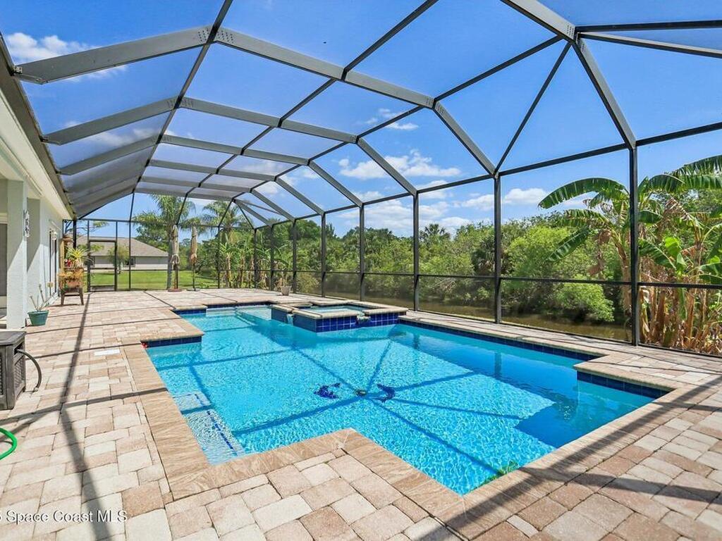 929 Hialeah Street, Rockledge, FL 32955