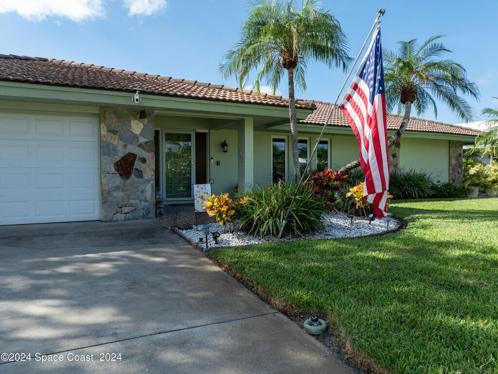 128 Saint Croix Avenue, Cocoa Beach, FL 32931