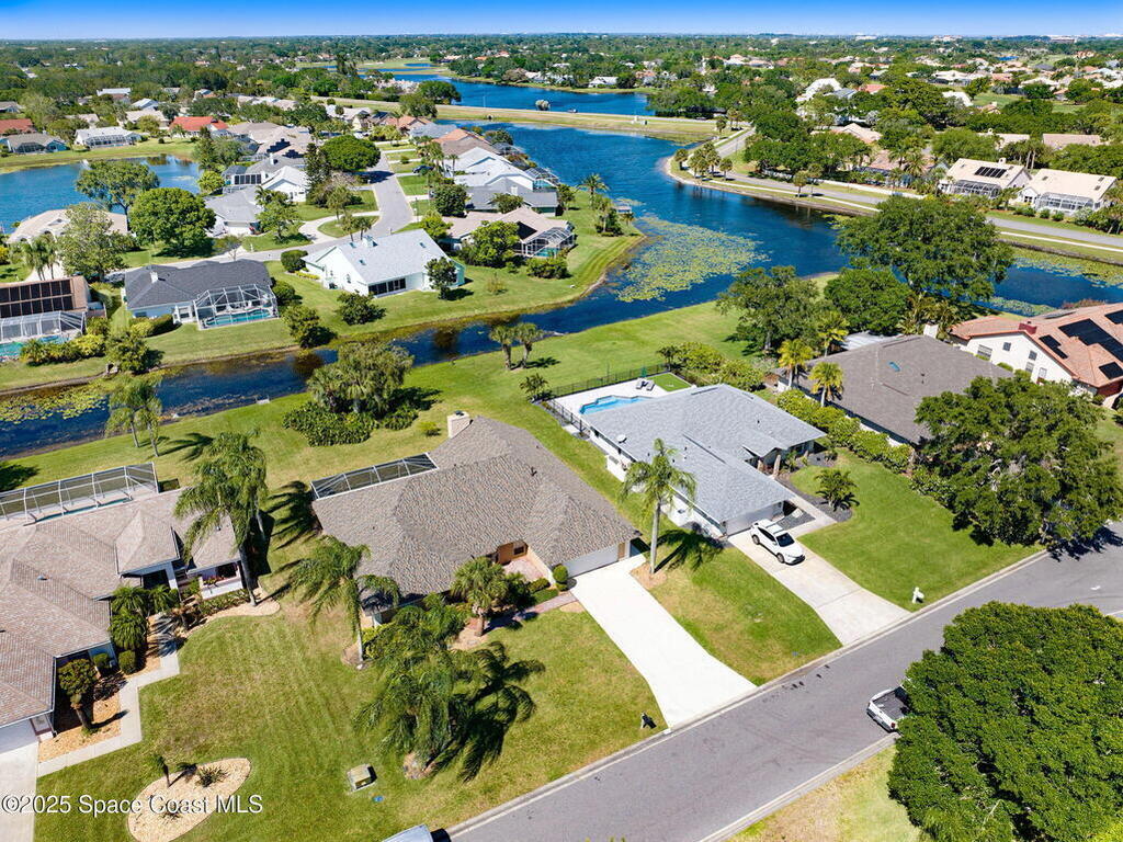 818 Spanish Wells Drive, Melbourne, FL 32940