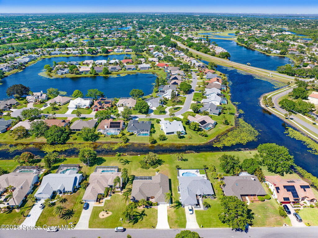 818 Spanish Wells Drive, Melbourne, FL 32940