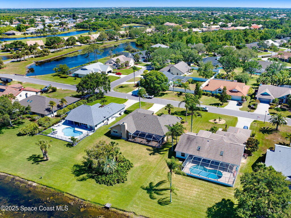 818 Spanish Wells Drive, Melbourne, FL 32940