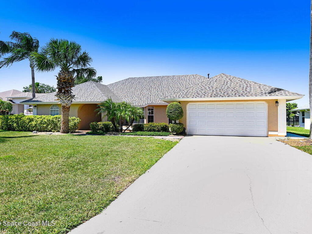 818 Spanish Wells Drive, Melbourne, FL 32940