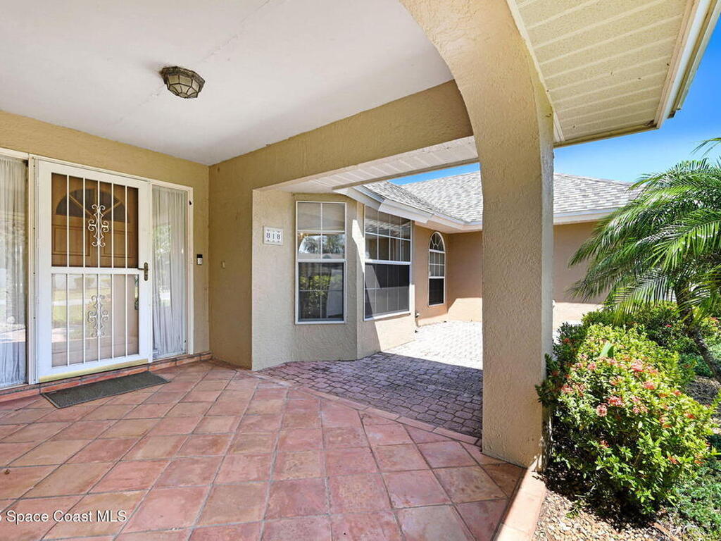 818 Spanish Wells Drive, Melbourne, FL 32940