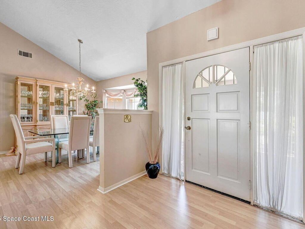 818 Spanish Wells Drive, Melbourne, FL 32940
