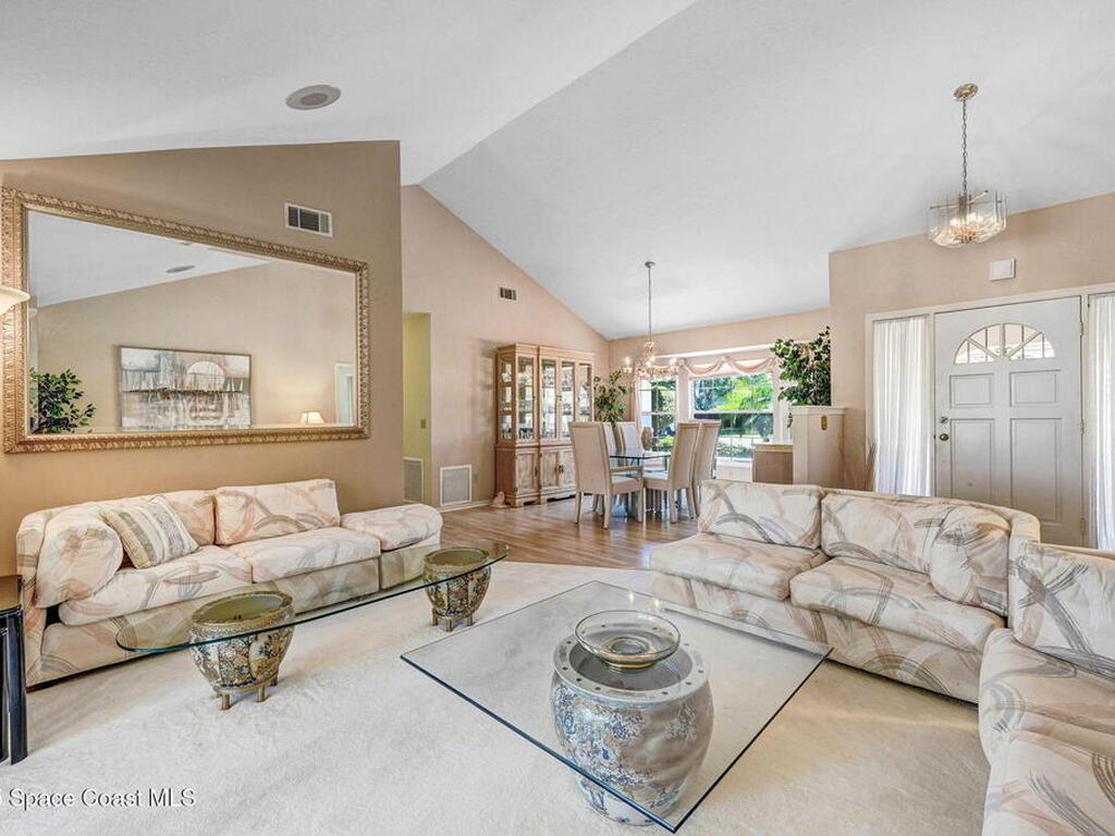 818 Spanish Wells Drive, Melbourne, FL 32940