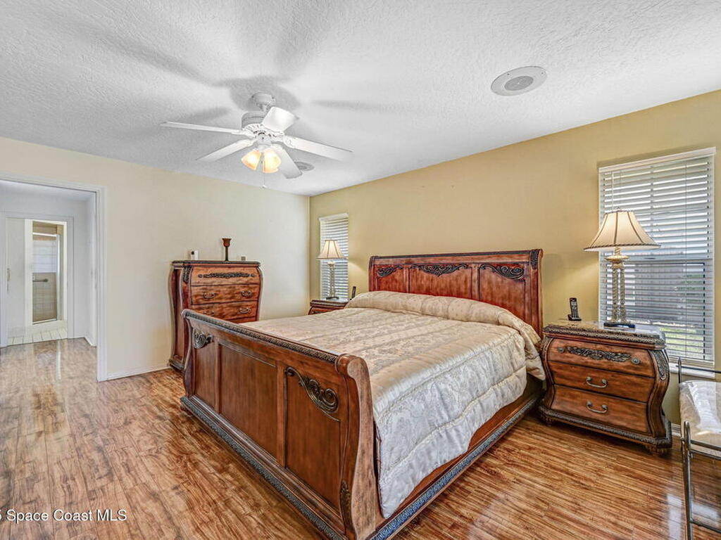 818 Spanish Wells Drive, Melbourne, FL 32940
