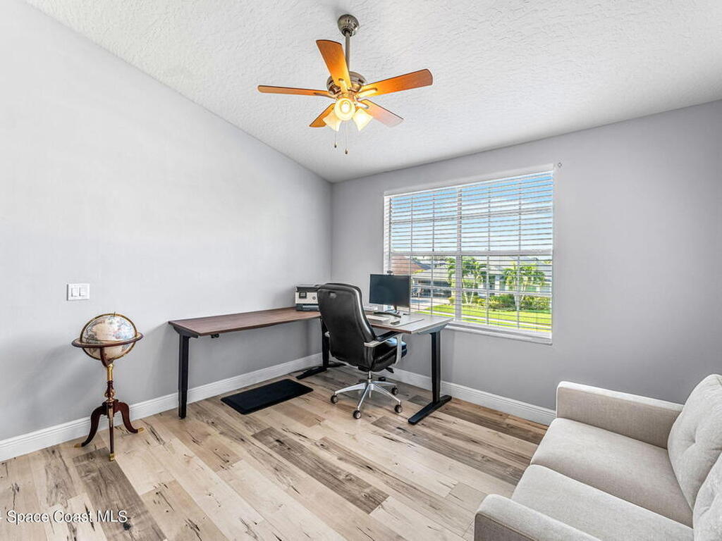 1911 Fabien Circle, Melbourne, FL 32940