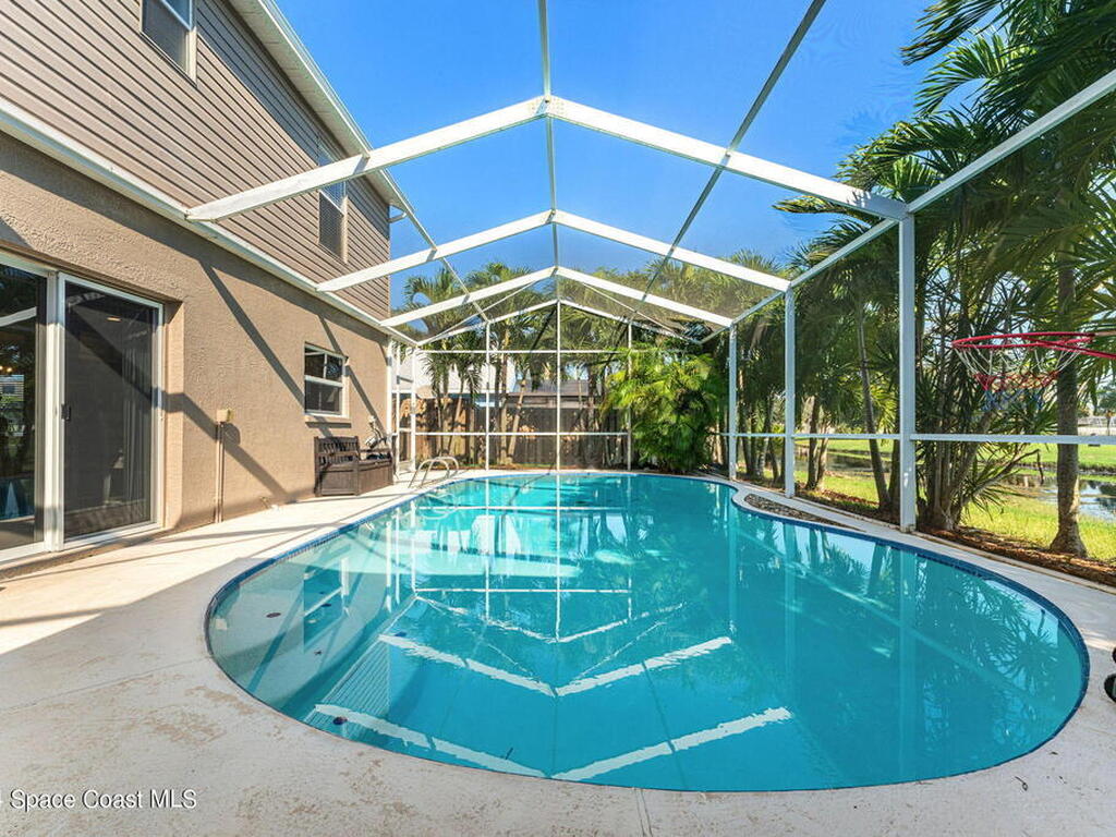1911 Fabien Circle, Melbourne, FL 32940