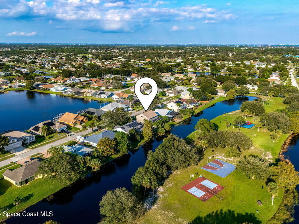 1911 Fabien Circle, Melbourne, FL 32940