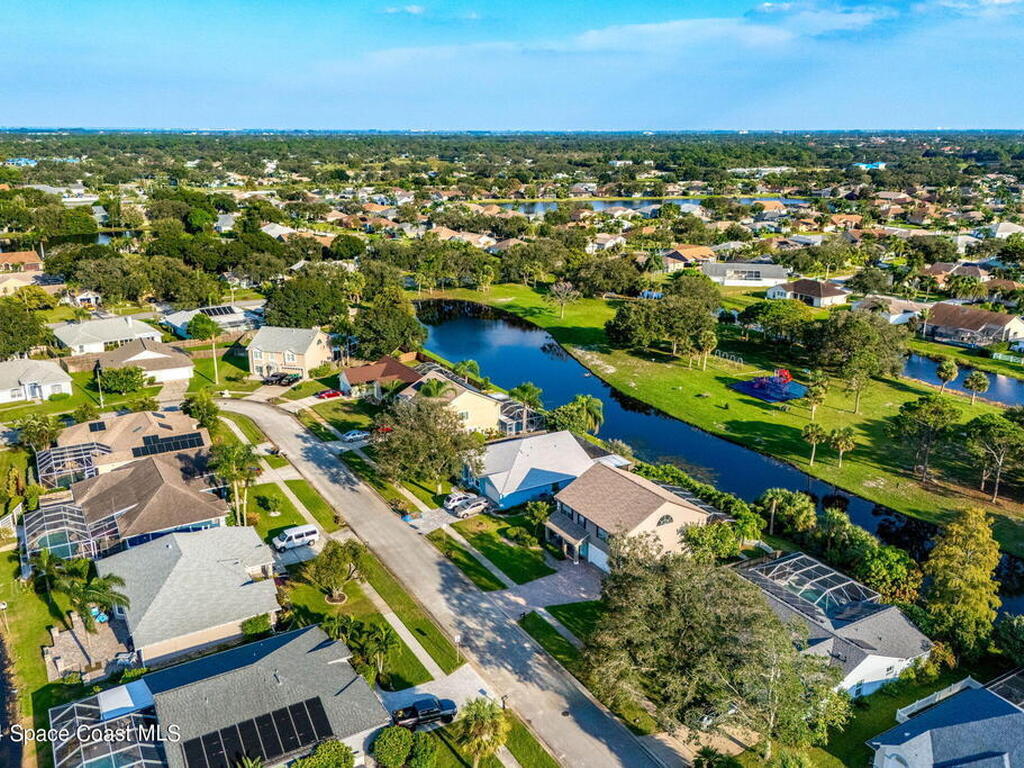 1911 Fabien Circle, Melbourne, FL 32940
