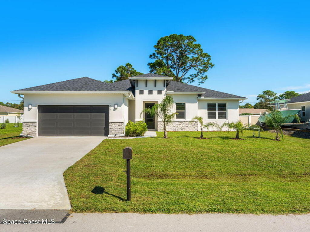 355 Wendover Road, Palm Bay, FL 32908