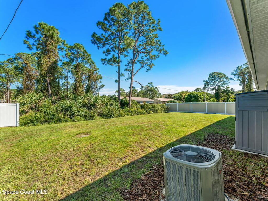 355 Wendover Road, Palm Bay, FL 32908