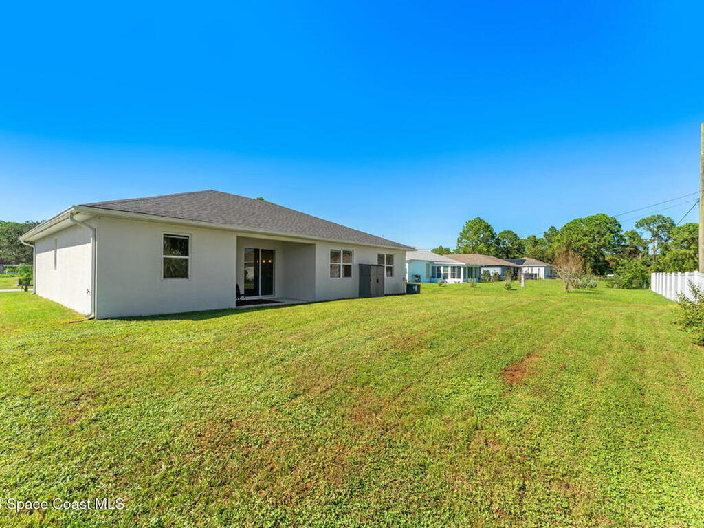 355 Wendover Road, Palm Bay, FL 32908