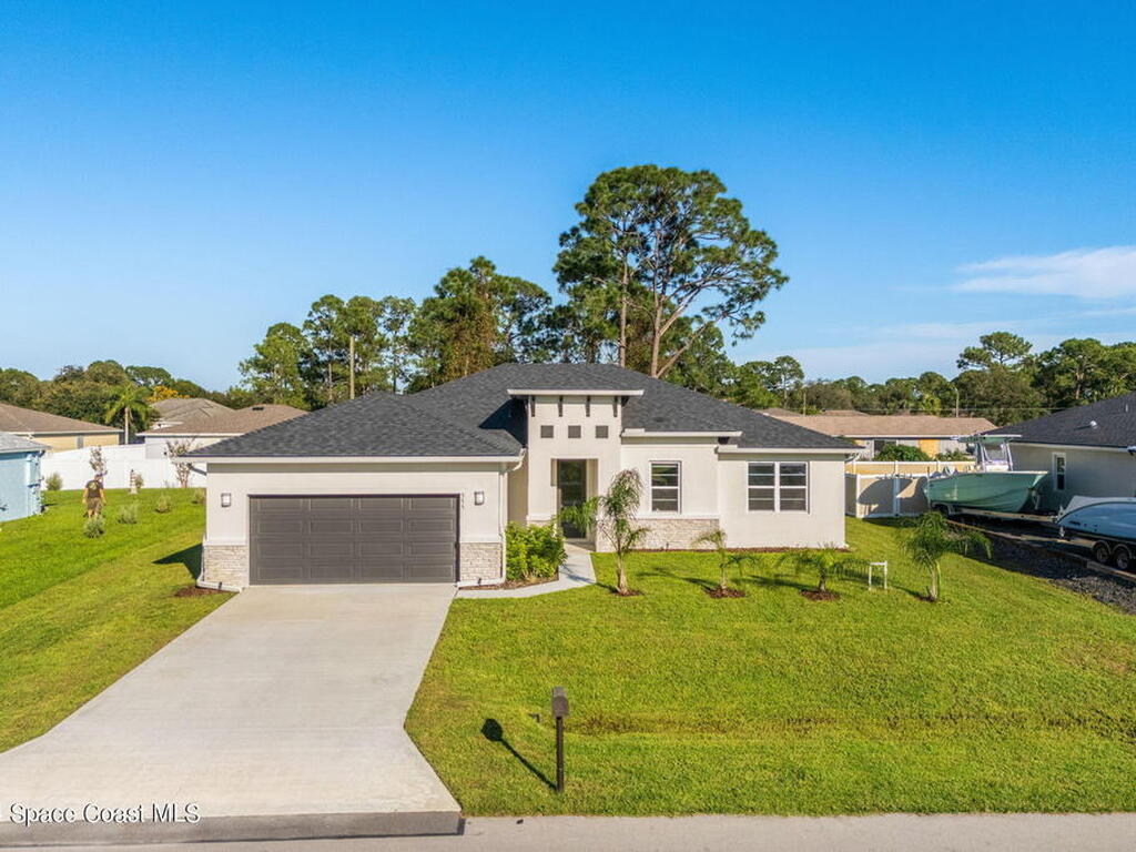 355 Wendover Road, Palm Bay, FL 32908