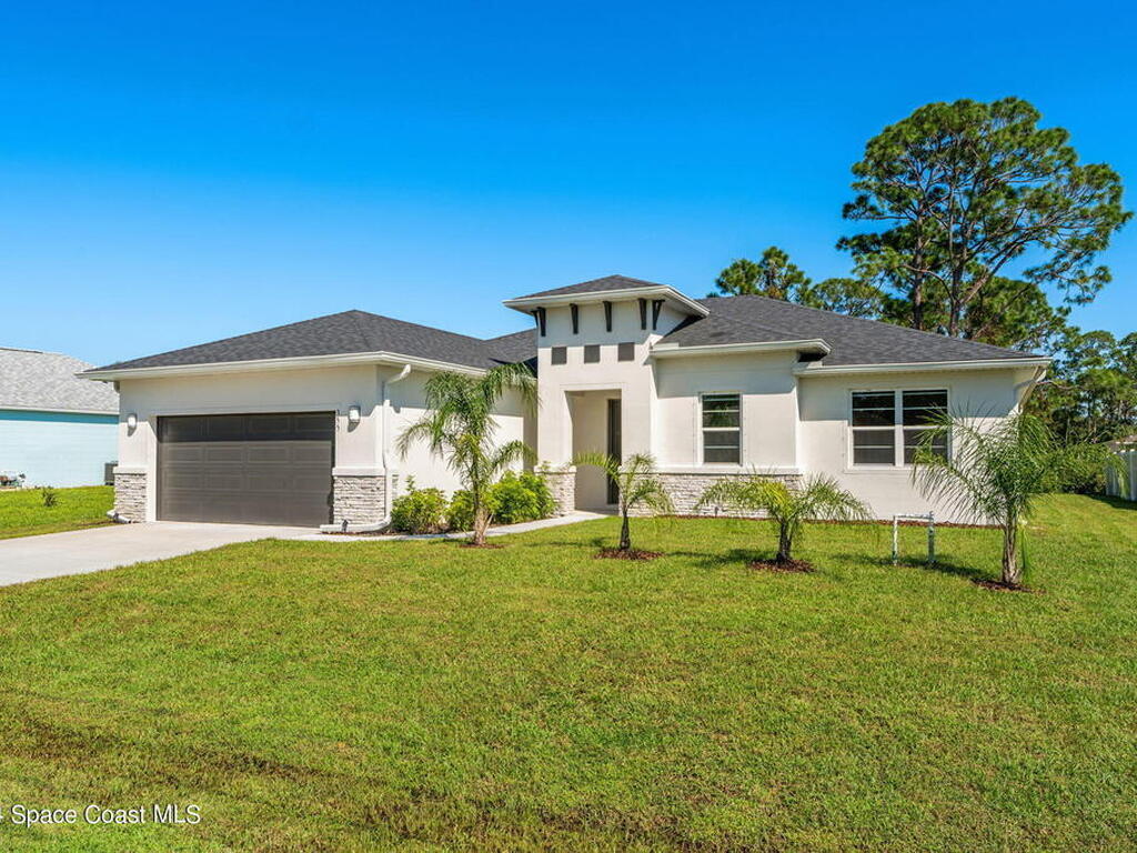 355 Wendover Road, Palm Bay, FL 32908