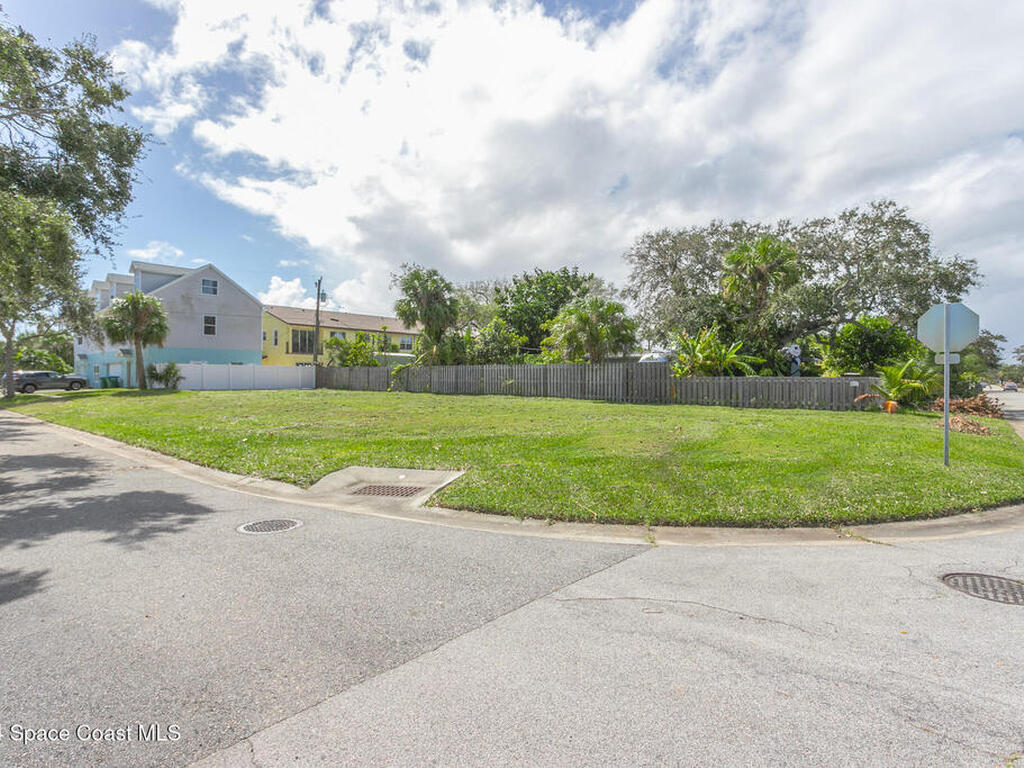 337 Madison Avenue, Cape Canaveral, FL 32920