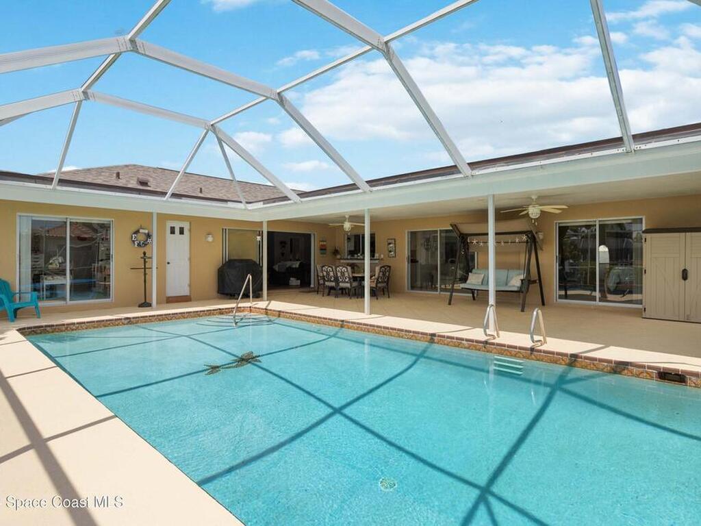 442 Saint Lucia Court, Satellite Beach, FL 32937