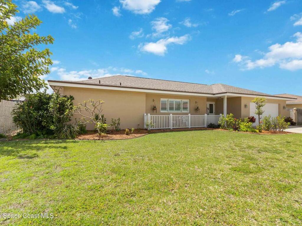 442 Saint Lucia Court, Satellite Beach, FL 32937