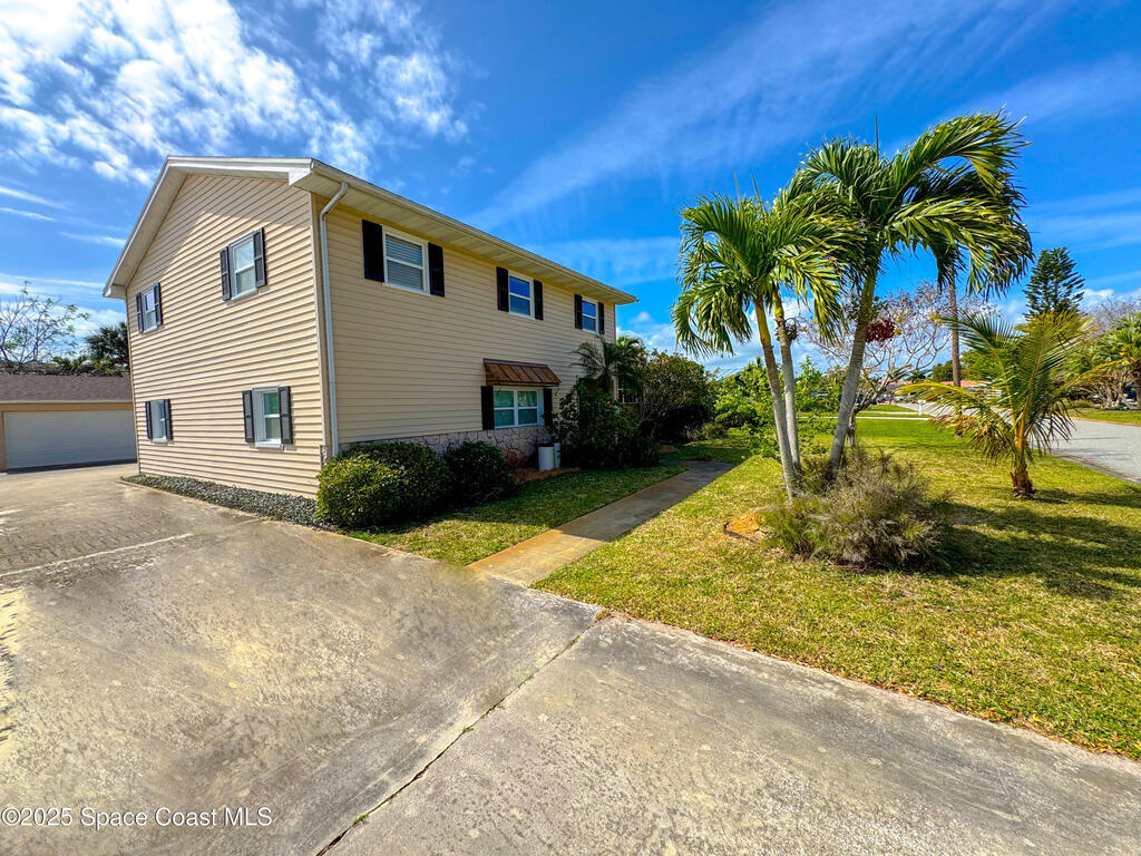 215 Bonita Drive, Merritt Island, FL 32952
