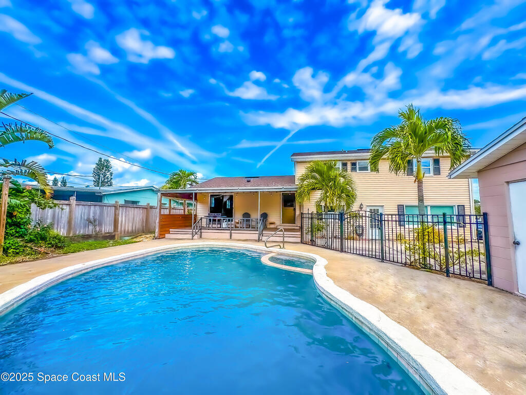 215 Bonita Drive, Merritt Island, FL 32952
