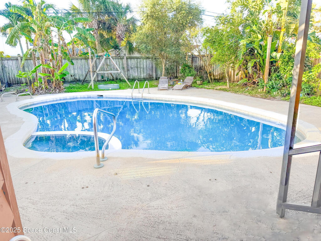215 Bonita Drive, Merritt Island, FL 32952