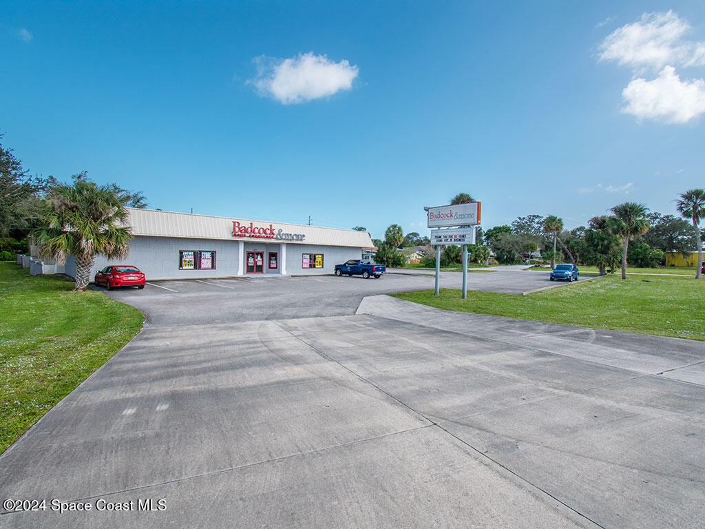 2051 N Harbor City Blvd, Melbourne, FL 32935