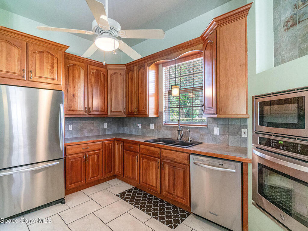 2523 Madron Court, Orlando, FL 32806