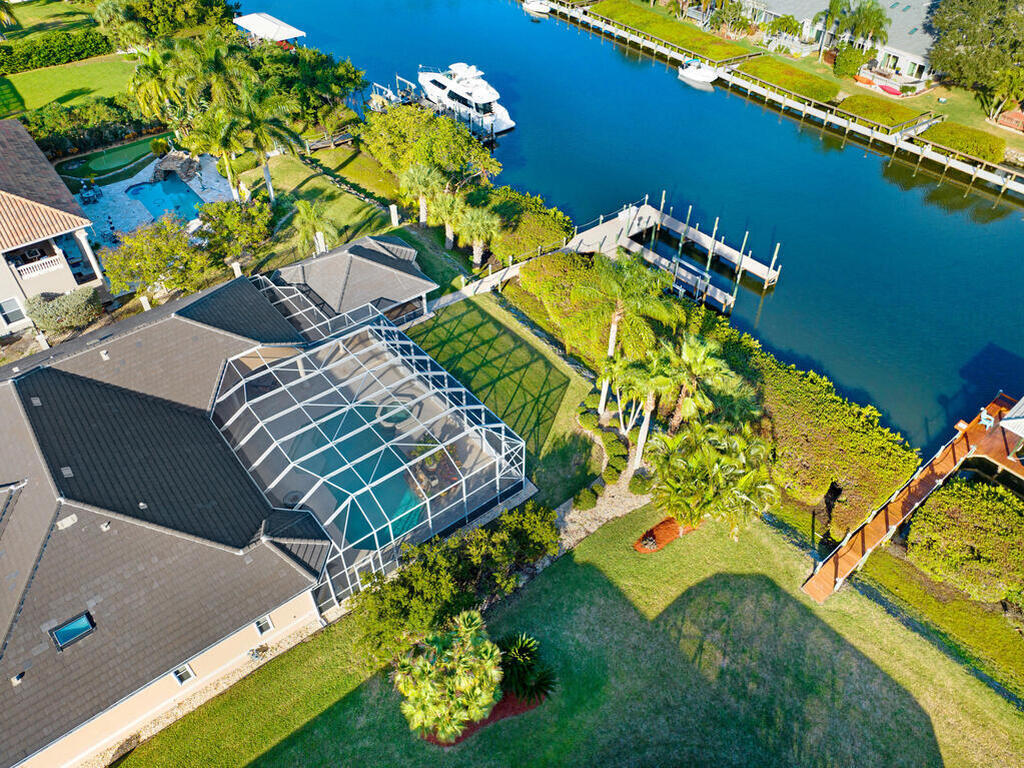 124 Lansing Island Drive, Indian Harbour Beach, FL 32937