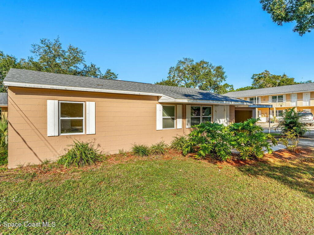 89 NW Irwin Avenue, Melbourne, FL 32904