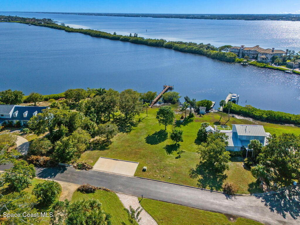 4320 Stillwaters Drive, Merritt Island, FL 32952