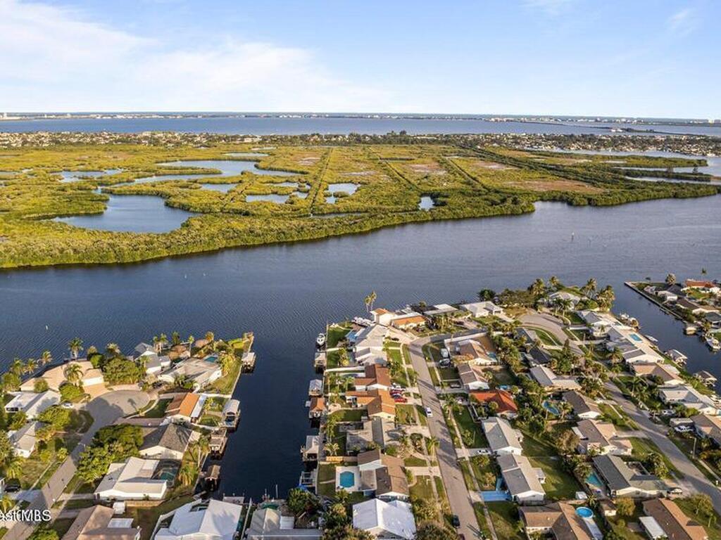 410 Caracas Drive, Merritt Island, FL 32953
