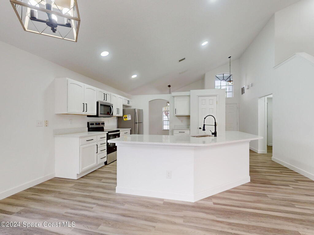5336 Georgia Peach Avenue, Port Orange, FL 32128
