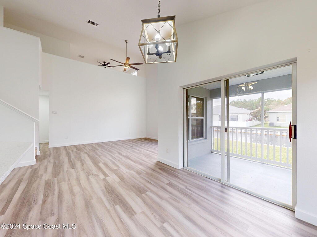 5336 Georgia Peach Avenue, Port Orange, FL 32128