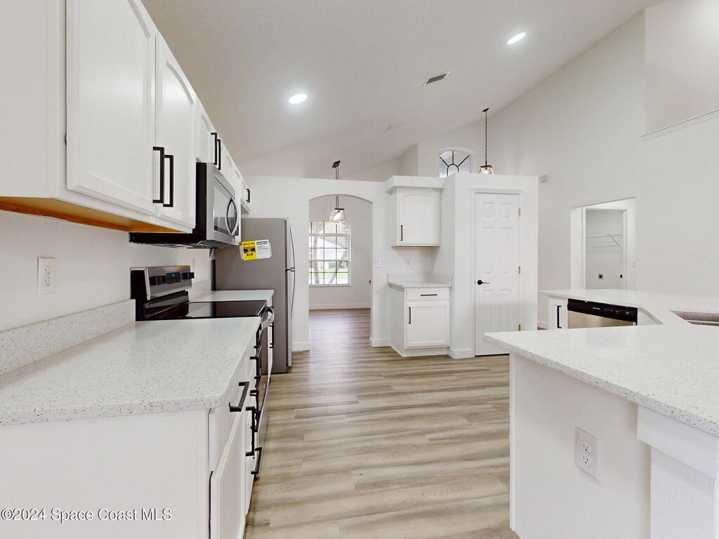 5336 Georgia Peach Avenue, Port Orange, FL 32128