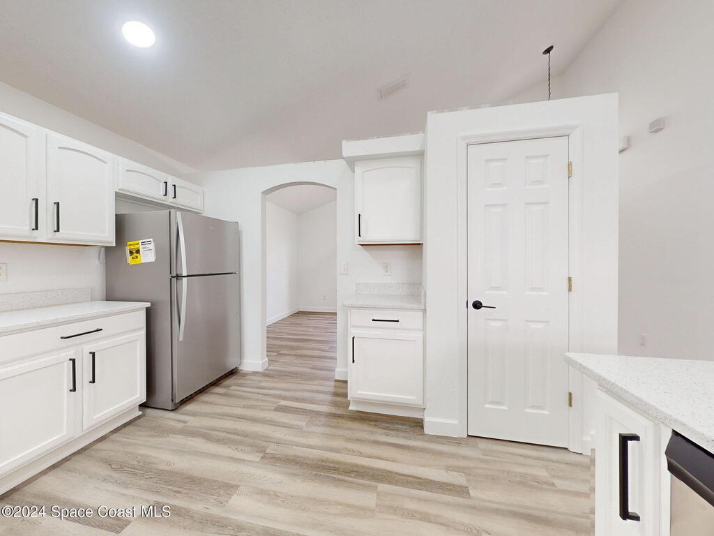 5336 Georgia Peach Avenue, Port Orange, FL 32128